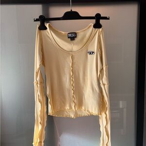 Diesel Women's Light Yellow Long Sleeve Tee